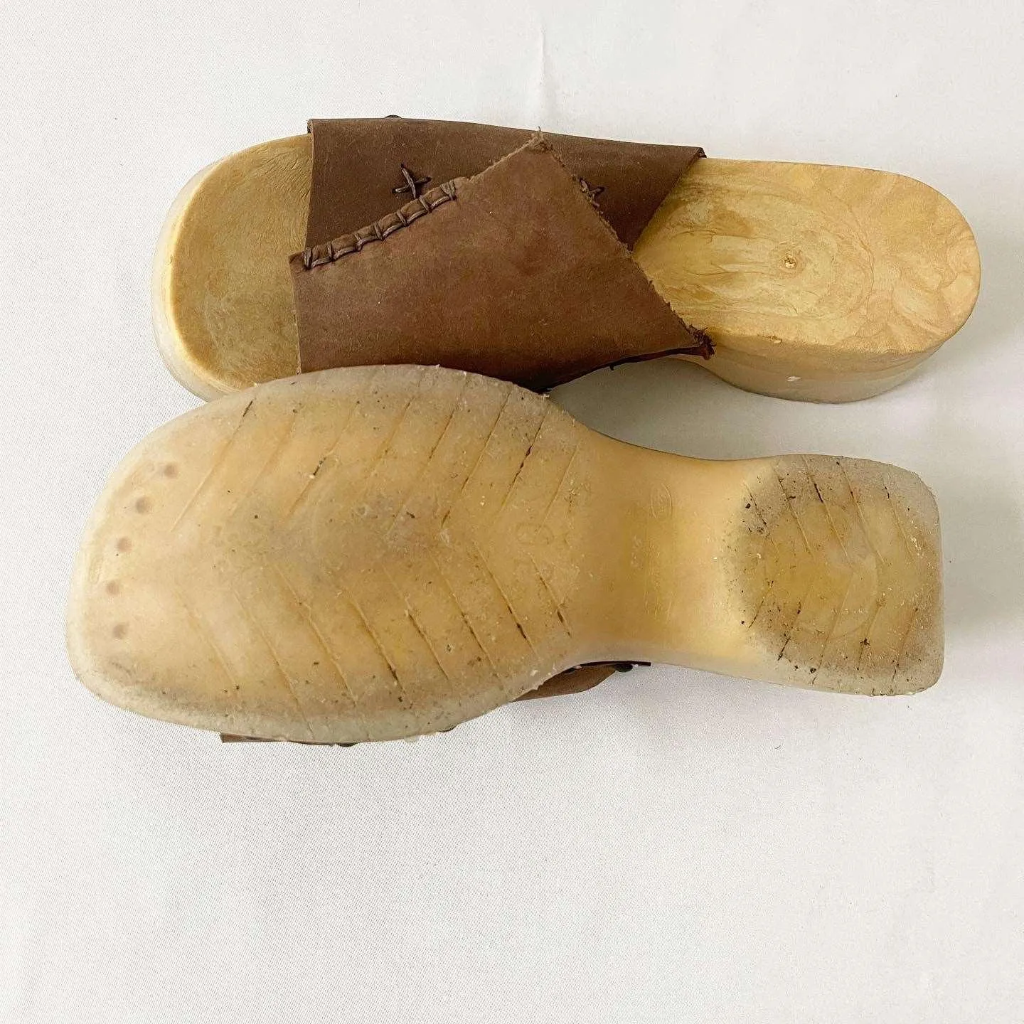 AN Clogs