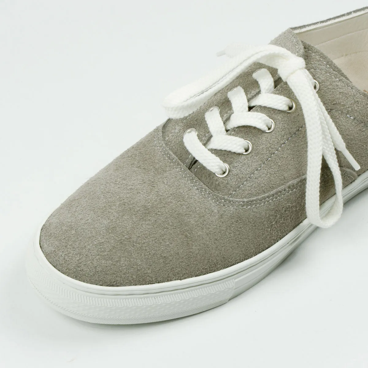 Buddy - Dachs Low Suede Sneakers - Grey